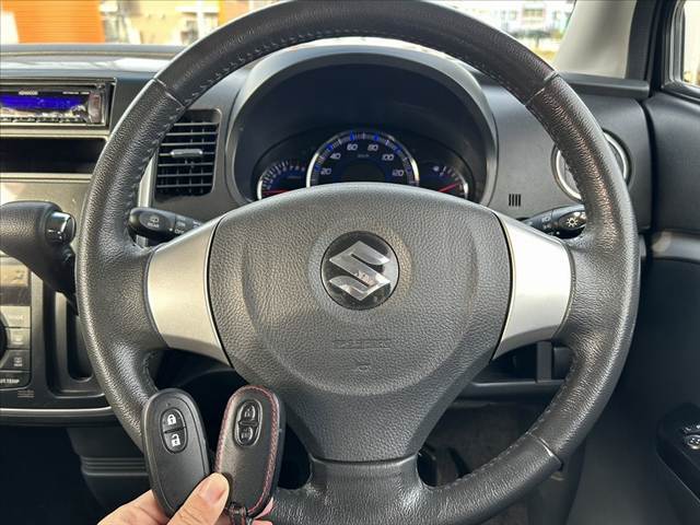 全車第三者機関鑑定済み★それでも伝わりづらい匂いや雰囲気等、是非お問い合わせいただけると幸いです★安心してお車選びをお楽しみください★LINE＆ビデオ通話も対応★