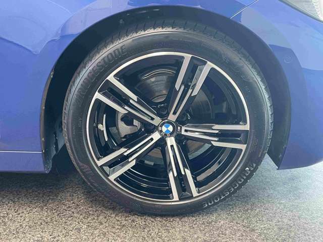 ●BMWの中古車保証は保証期間内に万が一の場合、24時間・年中無休のエマージェンシーサービスがご利用いただけます。
