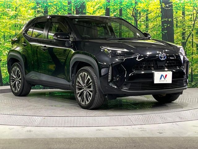 大好評のボディコーティング「弾スプラッシュコート」もご納車までに施工可能。通常のガラスコートと異なる、耐久年数6年の無機質ガラスコーティングが、ボディをキレイな状態に保ってくれます。
