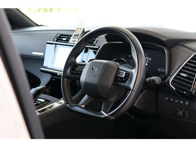 全国納車手配可能です。詳しくはフリーダイヤル0120-612-619までお問い合わせ下さいませ。