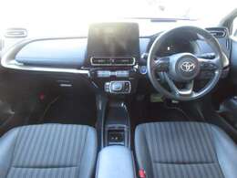 ご納車後も安心なプレミアム保証をご提案いたします。ナビや電装品、エアコンなども含めた600項目の充実した保証内容と安心のロードサービス付帯でサポートいたします。詳細はお尋ねください。