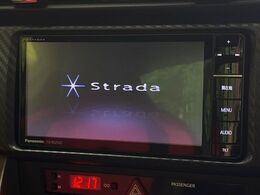 【ナビゲーション】目的地までしっかり案内してくれる使いやすいナビ。Bluetooth接続すればお持ちのスマホやMP3プレイヤーの音楽を再生可能！毎日の運転がさらに楽しくなります！！