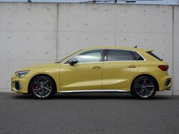 特別低金利オートローン実施中。Audi認定中古車Sローン＝車両本体価格の一部を据え置くことで月々のお支払いを軽減。信頼のAudi認定中古車に買い易さとゆとりをご提供します