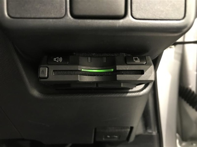 ETCなら、高速道路をスイスイと通過！！