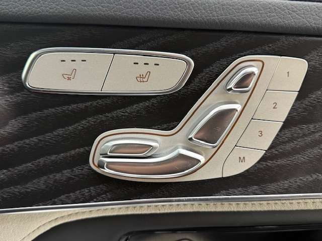 シートベンチレーター　シートヒーター