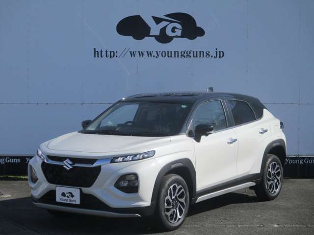 ★納車前の整備★自社認証修理工場を完備しておりますのでお任せください！一台一台コンディションの異なるお車の状態を把握し、当社の整備士による的確な整備を施します！