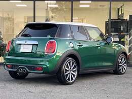 株式会社モトーレン東名横浜　【MINI NEXT】　屋内展示場、キッズルームも完備しております！！是非、ご家族でお気軽にお越し下さいませ。