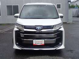 トヨタ認定中古車の3つの安心付きです。1.まるごとクリーニング済み2.車両検査証明書3.ロングラン保証