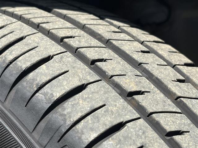直進して「オートバックス」のある信号を左折して左手に当店がございます！