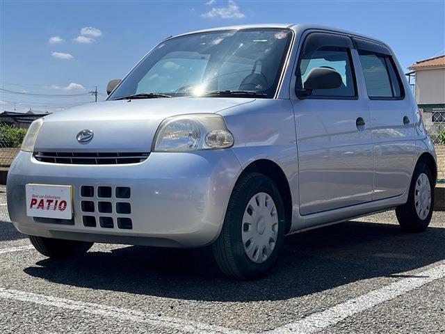 弊社の「東村山店」には鈑金担当がおり、お車をぶつけてしまった際や事故に遭われた際も自社でご対応致します。お車の事はトータルでサポートさせていただきます！