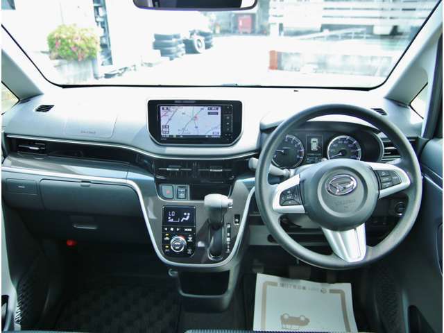 現在、展示してないお車も全国の提携オークションから仕入れ可能です！ルーミー、ラパン、フリード、BRZ、ロードスター、シャトル、フィット、アルファード、セレナ、タント、ジムニー、ノート、ヴォクシー、、、