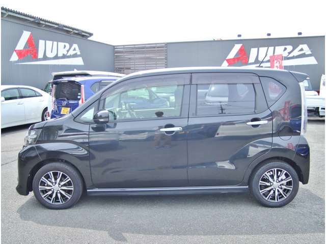 相浦自動車は柳川市内でたくさんの車種を展示販売しております！！アクア、ヴェゼル、ハスラー、N-BOX、ベンツ、BMW、レヴォーグ、86、レクサス、NX、RX、CX5、MINI、デリカ、プリウス、、、
