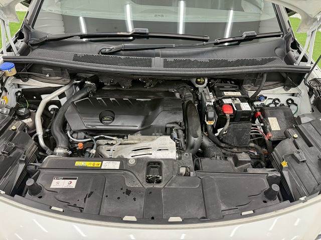 初年度登録より最長10年間、任意継続も可能なロングランサポートサービス【全国対応型GSワランティー】を完備。遠方販売もお任せ下さい。日本全国どちらにでもお車の販売・ご納車が可能でございます。