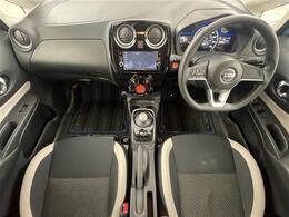 【インパネ全体】全方位で視界が広く、高い目線で運転もしやすいです！