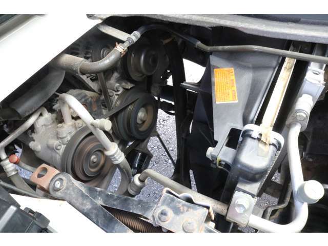 エンジンルーム