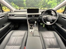 グループ総在庫数約30，000台！！全国の系列店からメーカー・車種問わずご紹介出来るので、あなたにピッタリのお車が見つかるはずです♪まずはお問い合わせ下さい☆