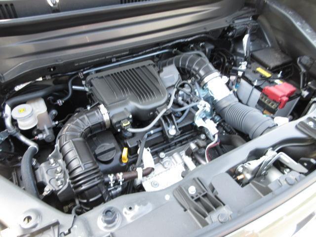 整備工場で点検・整備してからのお渡しです！エンジンルームもきれいです♪　くわしくはスタッフへ！