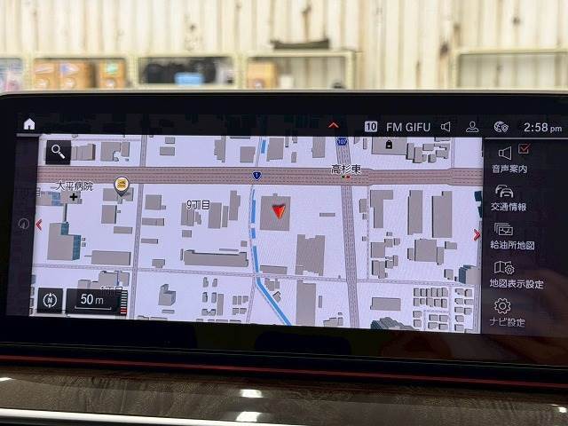 【純正HDDナビ】です。BluetoothやフルセグTV等充実装備。