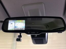 【アラウンドビューモニター】専用のカメラにより、上から見下ろしたような視点で360度クルマの周囲を確認することができます☆死角部分も確認しやすく、狭い場所での切り返しや駐車もスムーズに行えます。