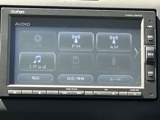 オーディオメニューも充実。FMAMラジオだけでなくCDの再生も可能です
