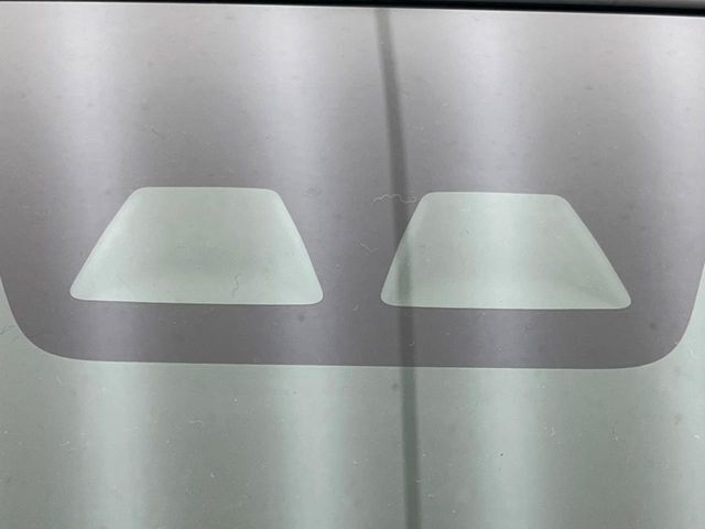【トヨタセーフティセンス】走行中に前方の車両等を認識し、衝突しそうな時は警報とブレーキで衝突回避と被害軽減をアシスト。より安全にドライブをお楽しみいただけます。