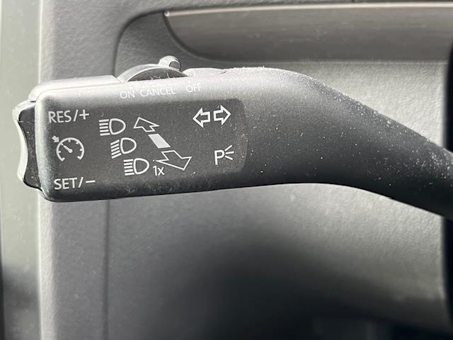 気になる車はすぐにお問い合わせください！画面右側の0066から始まる無料ダイヤルからお問い合わせ下さい！専門スタッフがお車のご質問にお答えいたします！