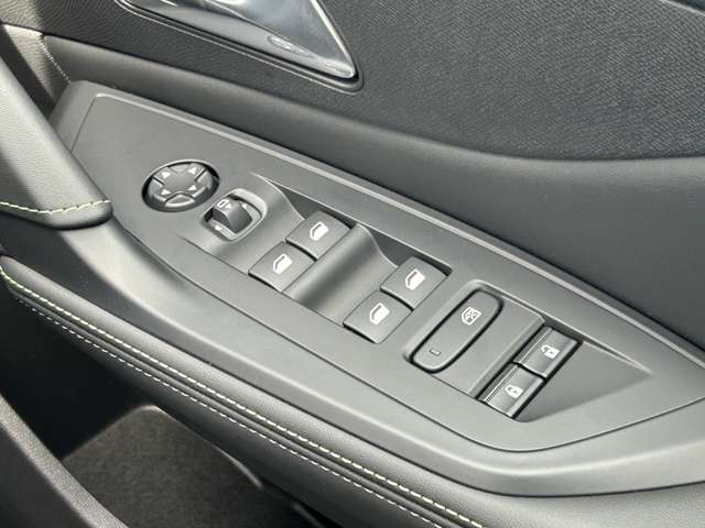 ワンタッチ機構付パワーウィンドウ