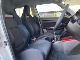 「この車の写真をもっと見たい」「状態が気になる」「この装備はついている？」どんな小さな疑問でもお気軽にお問い合わせください！