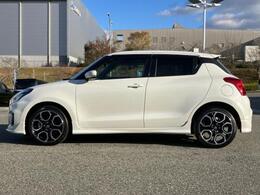 WECARSの在庫ページをご覧いただき誠にありがとうございます！WECARSは「お客様第一」をモットーにお客様のカーライフを全力でサポートいたします！