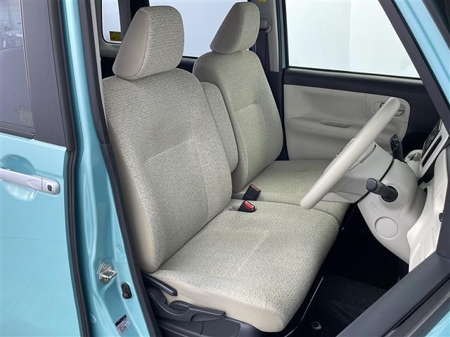 【運転席】座り心地が良いシートなので長時間の運転でも快適にお過ごしいただけます。新品のフロアマットのご注文も可能です。掲載箇所以外にご希望の写真がございましたらお気軽にお問い合わせ下さい。