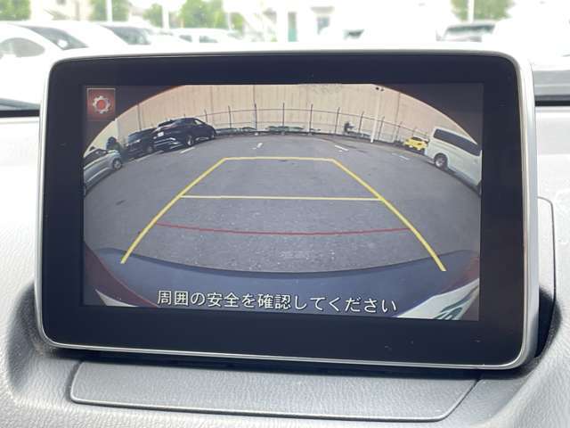 ◆純正ナビ◆【バックモニター】後ろのカメラの映像をモニターに映し出すことができます！後方の見えない死角や、障害物との距離感をしっかり確認することができます！駐車が苦手な方におすすめです。