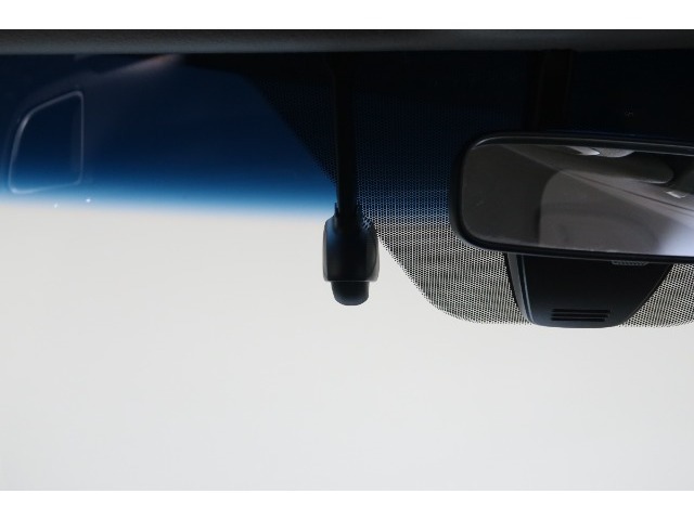 ◆◆『ドライブレコーダー』動画を残すことで万が一の事態に遭遇した時の必須アイテムです！急ブレーキ・急ハンドルが起こった際、自動で記録が上書きされずに保存され、後でPC等で確認出来ます。