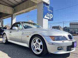 Z3　2.8i　ロードスター　チタンシルバーが入庫致しました！　★ご購入後のメンテナンスも元BMW正規ディーラーメカニック多数在籍の「つたえファクトリーに」お任せ下さい！