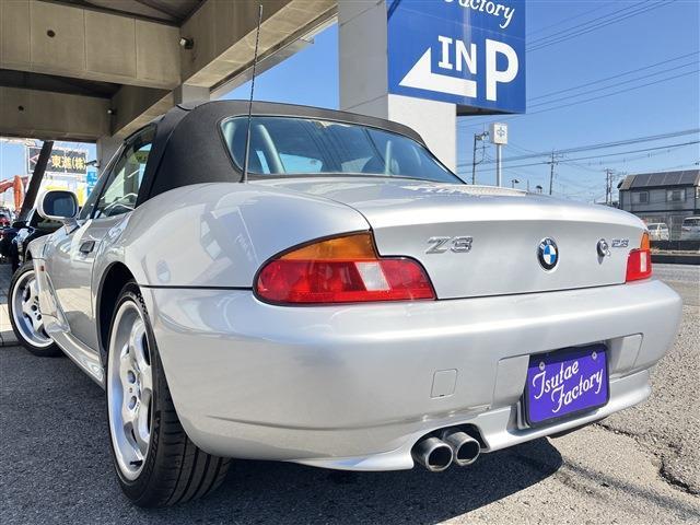 3ナンバーサイズのコンパクトボディと約1.3トン車重からなる軽快さは正にライトウェイトスポーツ！！
