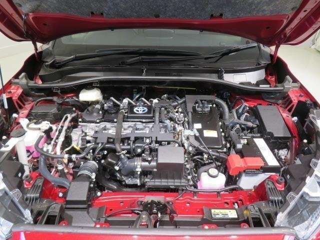 エンジンルームの隅々まで、まるごとクリーニング済みです。見えない所まで、「まるごとクリーニング」で、とてもピカピカです。