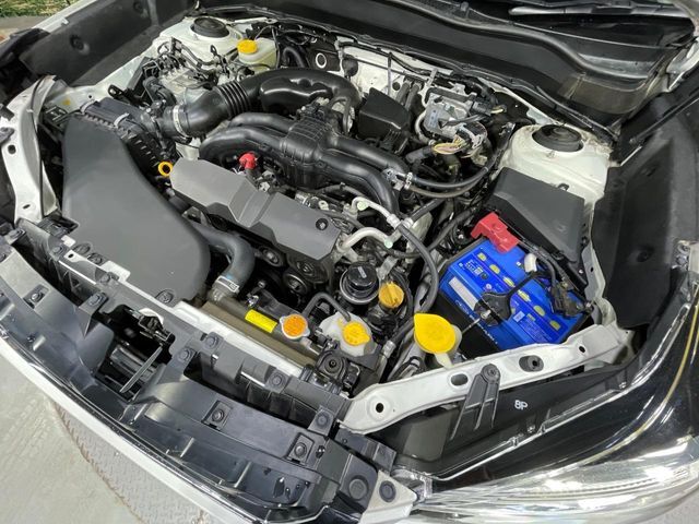 親切・丁寧な専門メカニックスタッフが応対！・車検・点検整備・事故等の修理などアフターサービスも安心。お車のカスタマイズもネクステージのサービススタッフまでご相談ください！