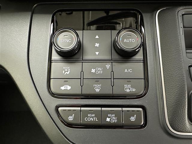 【運転席操作部】快適なドライブを楽しむための機能が装備されています！運転席から触れるので、使いやすいです！除菌プランいれていただくと、さらに清潔で安心していただけます！