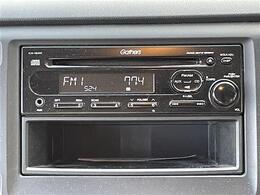 こちら運転席周りの操作部分の写真になります。各部しっかり動作の確認をしておりますので、ご安心だくさい。また、第三者機関の鑑 定書もありますので、そちらも併せて、ご確認いただければ幸いです！