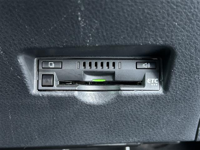 【ETC装着車両】高速走行もスムーズにお支払いが可能な装備。セットアップも当店で可能！お任せください♪
