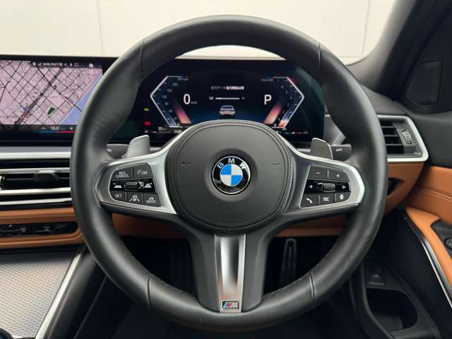 BMW　Premium　Selection　江戸川は、約20台の展示スペースがあり、常時新車拠店より厳選された認定中古車が続々と入庫しております。