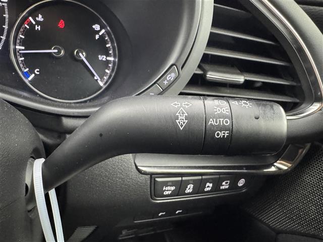 【運転席操作部】快適なドライブを楽しむための機能が装備されています！運転席から触れるので、使いやすいです！除菌プランいれていただくと、さらに清潔で安心していただけます！
