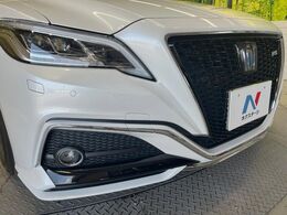 【純正エアロ】人気の純正エアロを装備！クルマの外観がよりスタイリッシュになり、街中で存在感あふれる1台に♪将来買い替える時にもリセールに影響しやすく、価値ある人気の装備です！