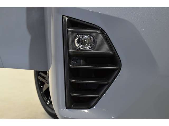 ■LEDフォグランプ  フロントソナー★即納台数多数取り揃え！気に入っていただけるお車ご提案します☆ご来店お待ちしております。シーアールエス大阪06-6852-9000