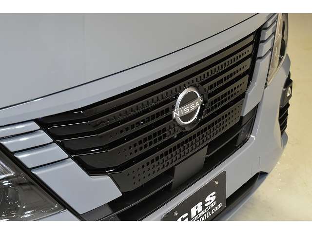 ■フロントグリル 塗分け塗装★即納台数多数取り揃え！気に入っていただけるお車ご提案します☆ご来店お待ちしております。シーアールエス大阪06-6852-9000