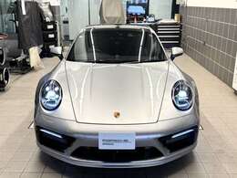 スポーツデザインフロントバンパー（オプション）