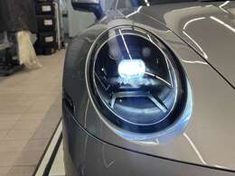 PDLS+付LEDヘッドライト装備（オプション）