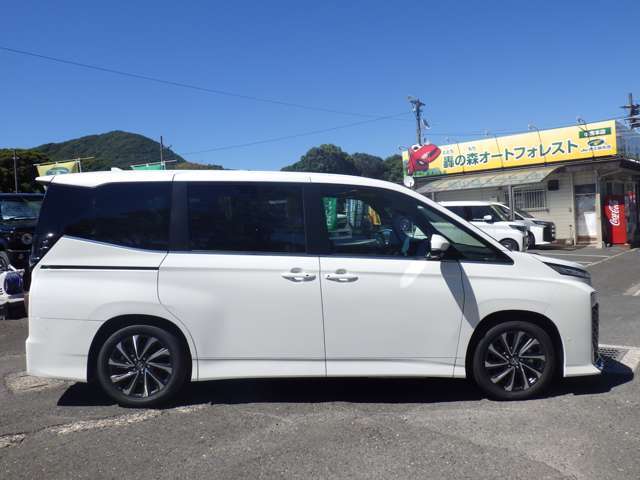 【各種パーツ取り付けも格安でお受けします。詳しくはスタッフまでお尋ねください。】