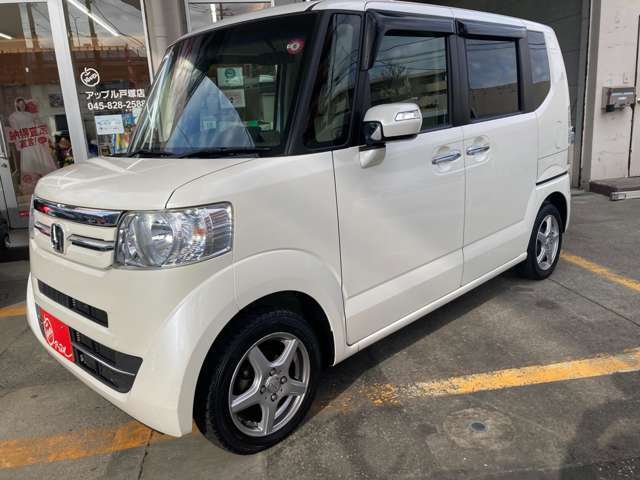 当店スタッフは、JU中古車自動車販売士資格をもっていますので、車のことならなんでもお気軽にご相談下さい！