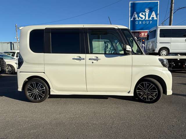 両側電動スライドドア