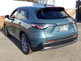 自社整備工場で点検整備をおこなってからお渡ししています。車検が残っている場合は『12ヶ月点検整備』を、車検整備付きの場合は『車検整備』をおこないます。整備費用は車両本体価格に含まれています。